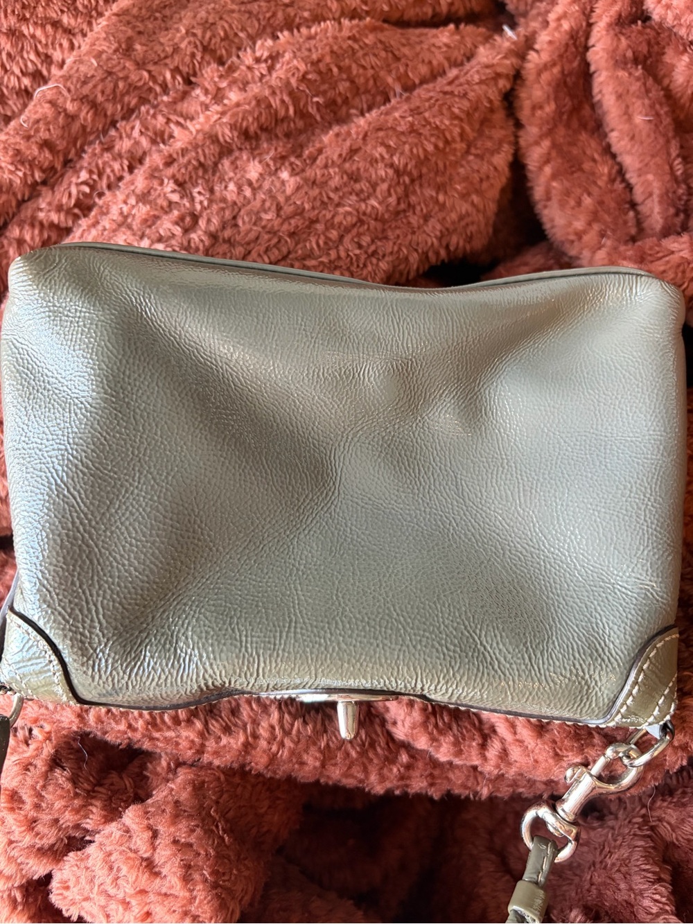 Coach Turnlock Mini - Picture 4 of 7